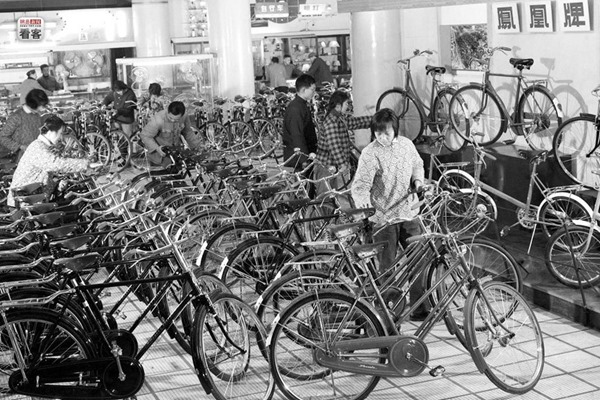 1970's bicycle factory in China